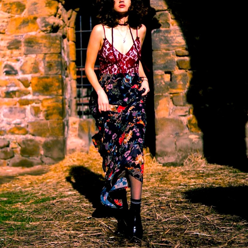 •fridayiminlove• {Cascade Dreams} Maxi Dress (navy / burgundy)